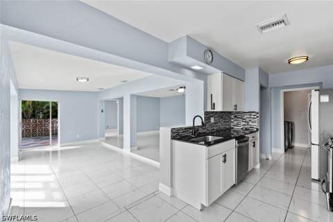 1681 Country Club Pkwy, Lehigh Acres FL - photo 9 of 24