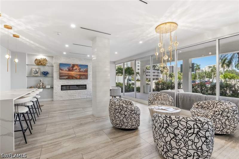bedroom Condominium at 1 Bluebill Ave 108, Vanderbilt Towers, Naples — photo 5
