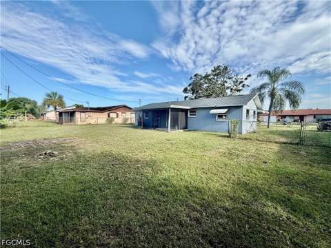 1314 Farmdale St, Lehigh Acres FL - photo 8 of 31