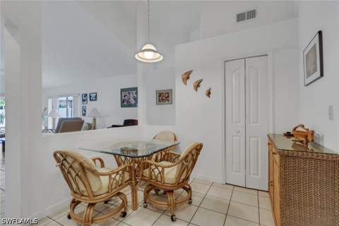 11011 Linnet Ln, Naples FL - photo 8 of 32