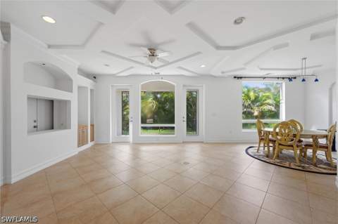 8088 Pennsylvania Blvd, Fort Myers FL - photo 12 of 37