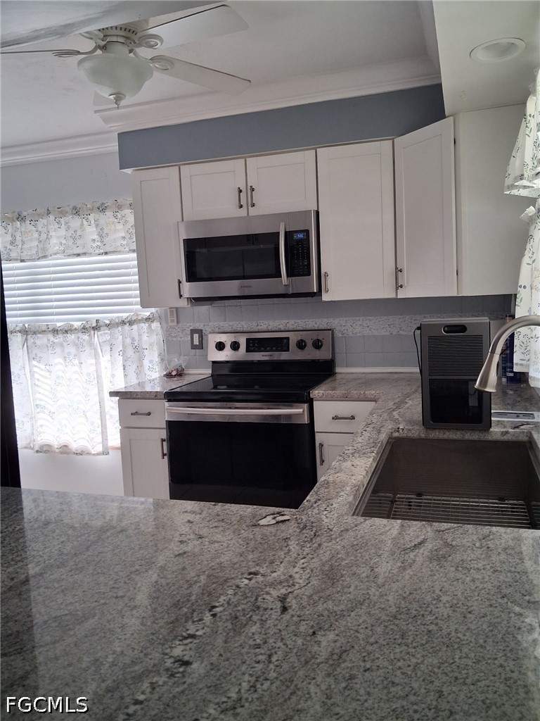 2 bedroom Condominium at 619 SE 12th Ave 116, Courtyards Of Cape Coral North, Cape Coral — photo 3