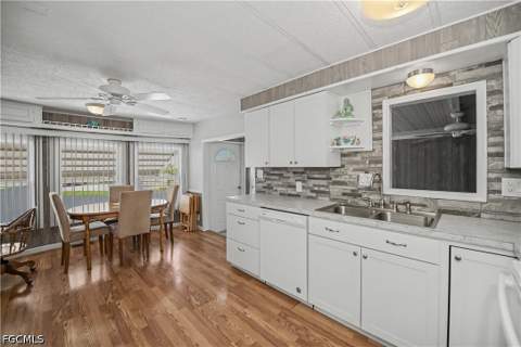 260 Caravan Cir, North Fort Myers FL - photo 13 of 39