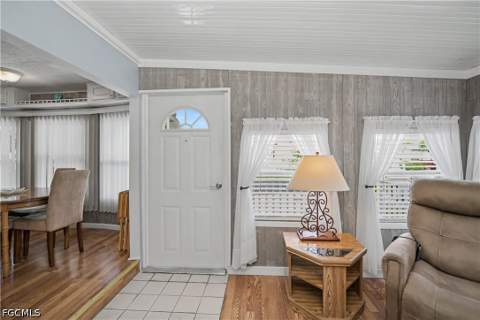 260 Caravan Cir, North Fort Myers FL - photo 7 of 39