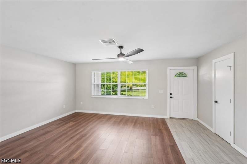 3 bedroom SingleFamilyResidence at 51 Lagoon Dr, River Manor, North Fort Myers — photo 3