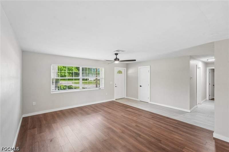 3 bedroom SingleFamilyResidence at 51 Lagoon Dr, River Manor, North Fort Myers — photo 4