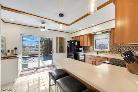 785 Willow Ct, Marco Island FL - photo 13 of 30