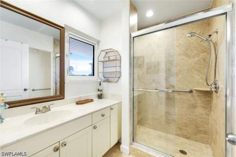 785 Willow Ct, Marco Island FL - photo 17 of 30