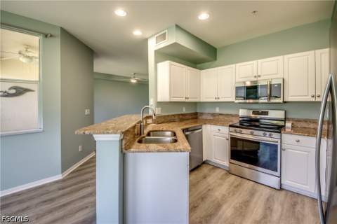 4015 Palm Tree Blvd 202, Cape Coral FL - photo 7 of 49