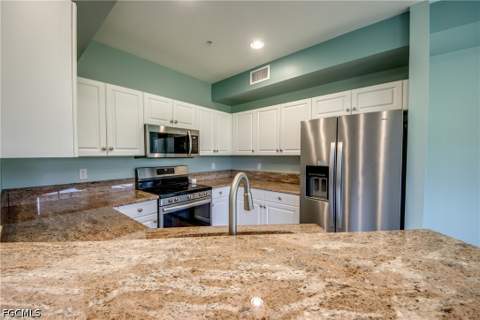4015 Palm Tree Blvd 202, Cape Coral FL - photo 9 of 49