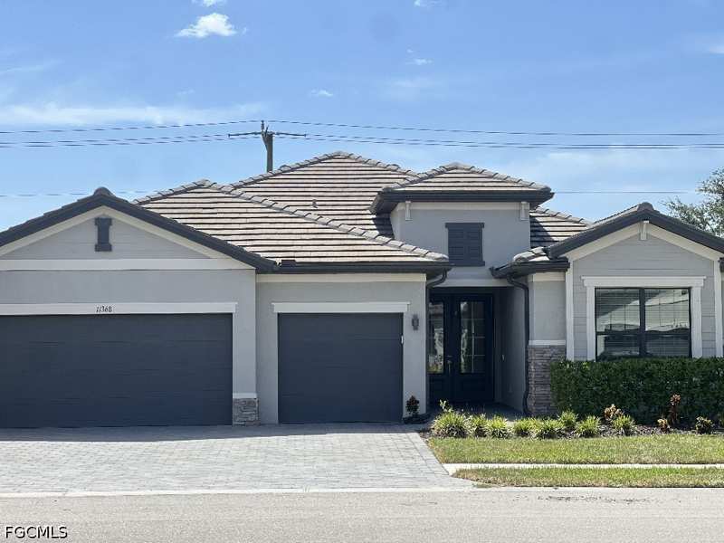 3 bedroom SingleFamilyResidence at 11368 Canopy Loop, Timber Creek, Fort Myers — photo 1