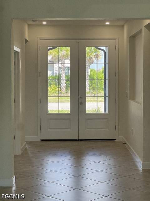 11368 Canopy Loop, Fort Myers FL - photo 13 of 15