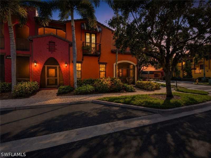 3 bedroom Condominium at 9110 Capistrano St S 8401, Ole, Naples — photo 1