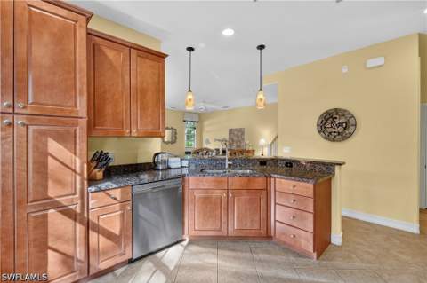 9110 Capistrano St S 8401, Naples FL - photo 12 of 50