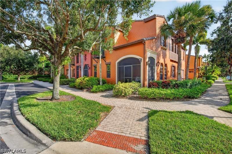 3 bedroom Condominium at 9110 Capistrano St S 8401, Ole, Naples — photo 2