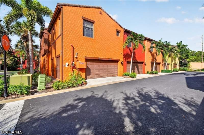 3 bedroom Condominium at 9110 Capistrano St S 8401, Ole, Naples — photo 4