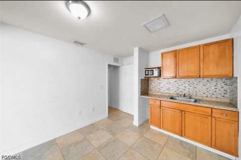 3203 36th St SW, Lehigh Acres FL - photo 15 of 33