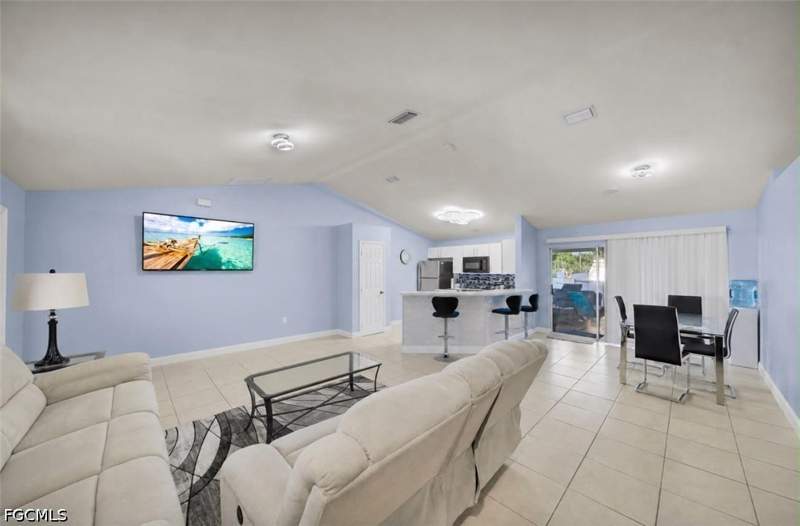 3 bedroom SingleFamilyResidence at 3203 36th St SW, Lehigh Acres, Lehigh Acres — photo 5