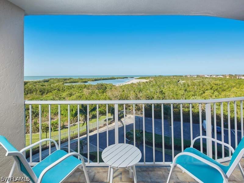 2 bedroom Condominium at 440 Seaview Ct 601, South Seas, Marco Island — photo 5