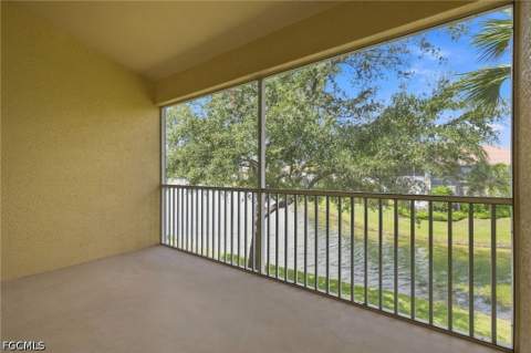 10110 Colonial Country Club Blvd 108, Fort Myers FL - photo 13 of 25