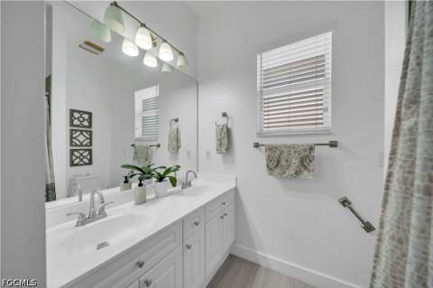 11142 Lakeland Cir, Fort Myers FL - photo 21 of 50