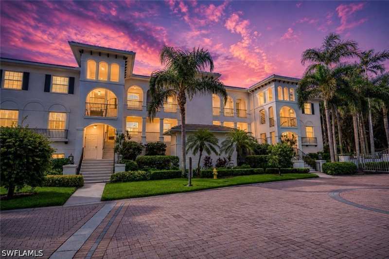 2 bedroom Condominium at 700 Bentwater Cir 103, Breakwater, Naples — photo 1