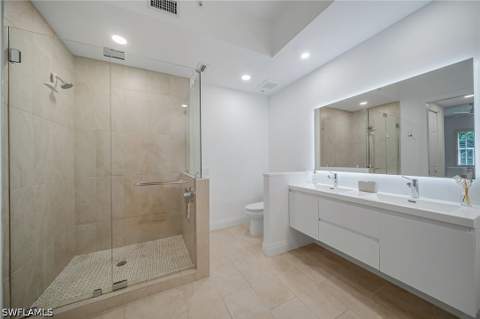 700 Bentwater Cir 103, Naples FL - photo 22 of 48