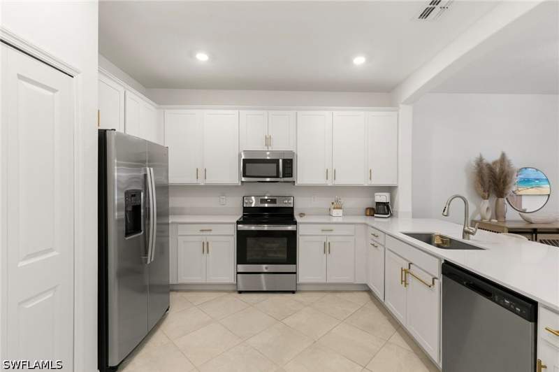 3 bedroom Attached at 2207 Dragonfruit Way, The Groves At Orange Blossom Ranch, Naples — photo 4