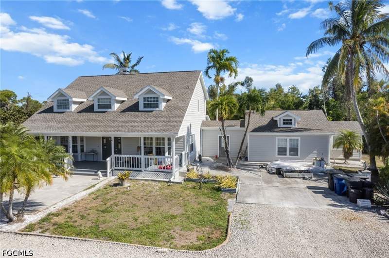 3 bedroom SingleFamilyResidence at 12570 Aubrey Ln, Pine Island Estates, Bokeelia — photo 2