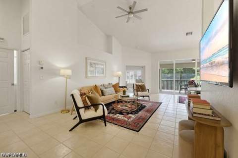 5300 Andover Dr 202, Naples FL - photo 15 of 49