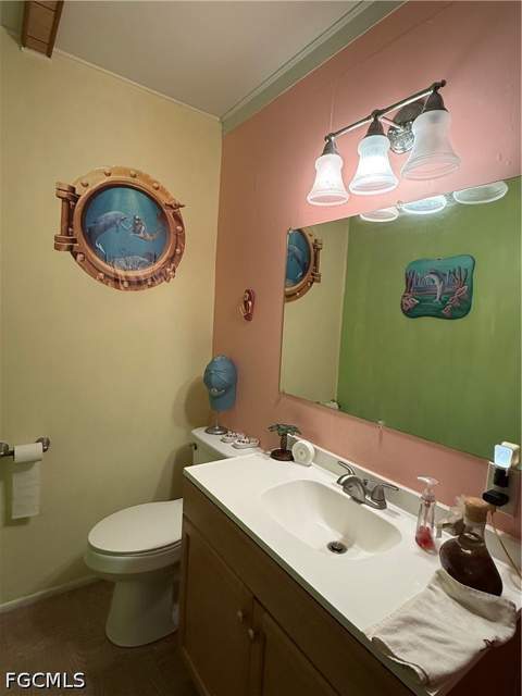 123 Flame Ln, North Fort Myers FL - photo 6 of 24
