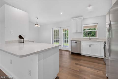 18560 Holly Rd, Fort Myers FL - photo 15 of 47