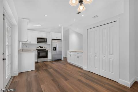 18560 Holly Rd, Fort Myers FL - photo 18 of 47