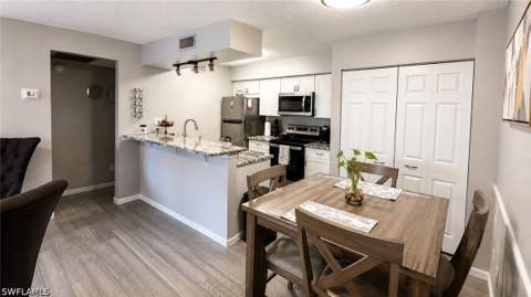 5321 Summerlin Rd 2112, Fort Myers FL - photo 9 of 14