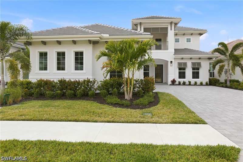 5 bedroom SingleFamilyResidence at 9661 Moonflower Ln, Caymas, Naples — photo 1