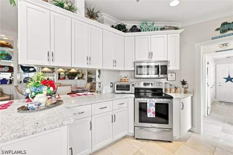 7677 Rozzini Ln, Naples FL - photo 8 of 49