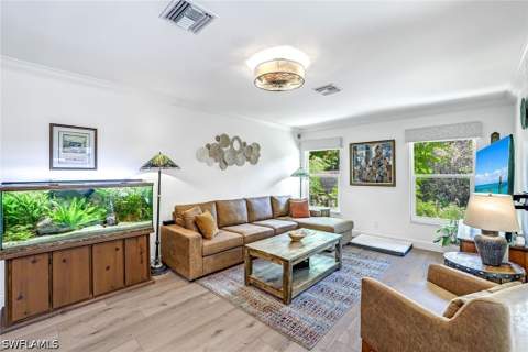401 Panay Ave, Naples FL - photo 8 of 41