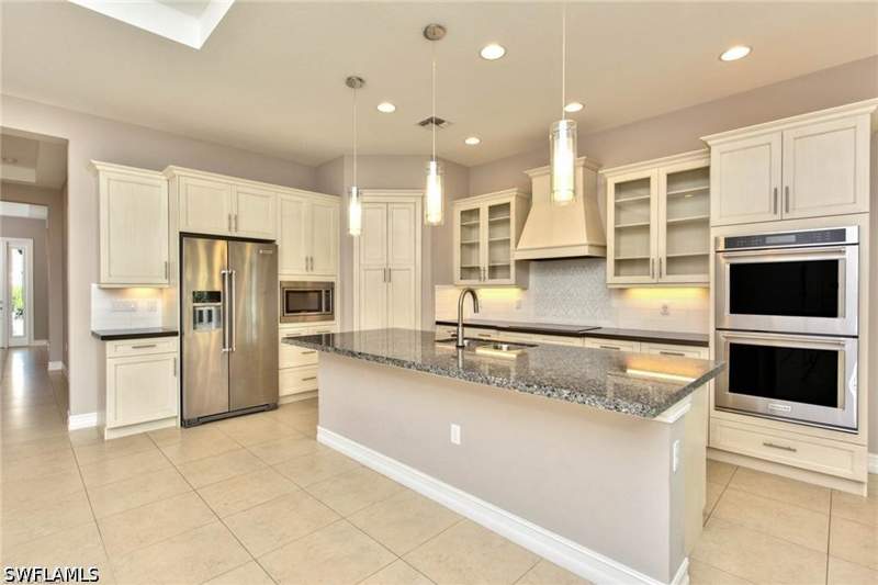 3 bedroom SingleFamilyResidence at 9336 Woodhurst Dr, Bent Creek Preserve, Naples — photo 4