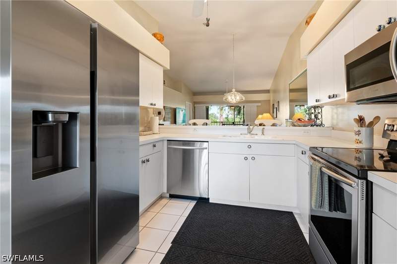 2 bedroom Condominium at 26991 Clarkston Dr 8202, St Andrews Verandas, Bonita Springs — photo 4
