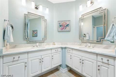 682 Catamaran Ct, Naples FL - photo 11 of 20