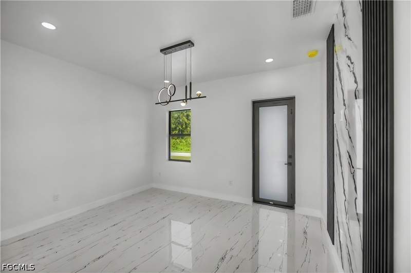 3 bedroom SingleFamilyResidence at 3121 69th St W, Lehigh Acres, Lehigh Acres — photo 4