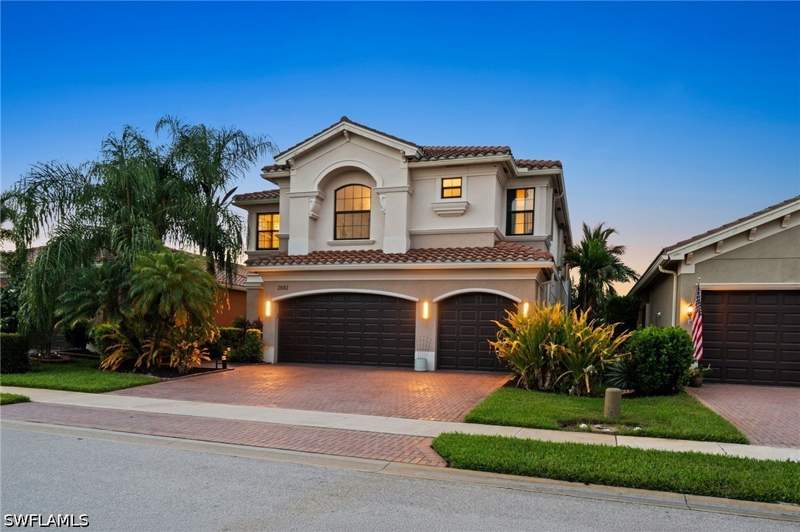6 bedroom SingleFamilyResidence at 2882 Cinnamon Bay Cir, RIVERSTONE, Naples — photo 1