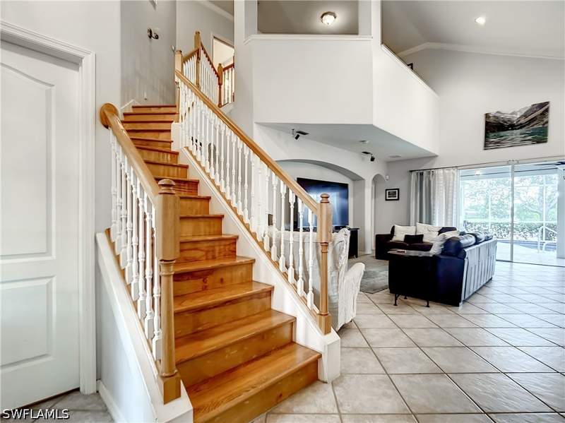 4 bedroom SingleFamilyResidence at 8359 Laurel Lakes Blvd, Laurel Lakes, Naples — photo 2