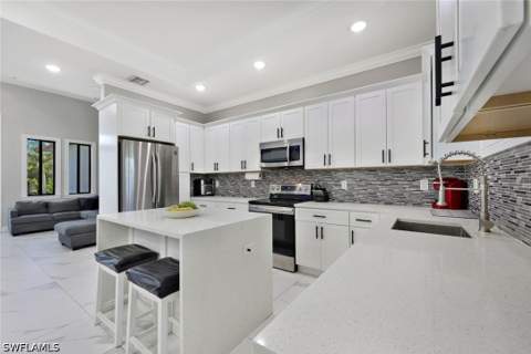 3362 56th Ave NE, Naples FL - photo 10 of 40