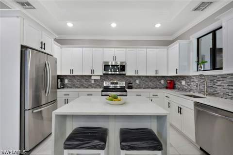 3362 56th Ave NE, Naples FL - photo 13 of 40
