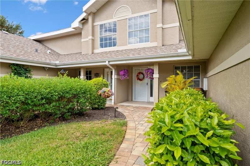 3 bedroom Attached at 20012 Wolfel Trl, Greenwood Village At Breckenridge, Estero — photo 1