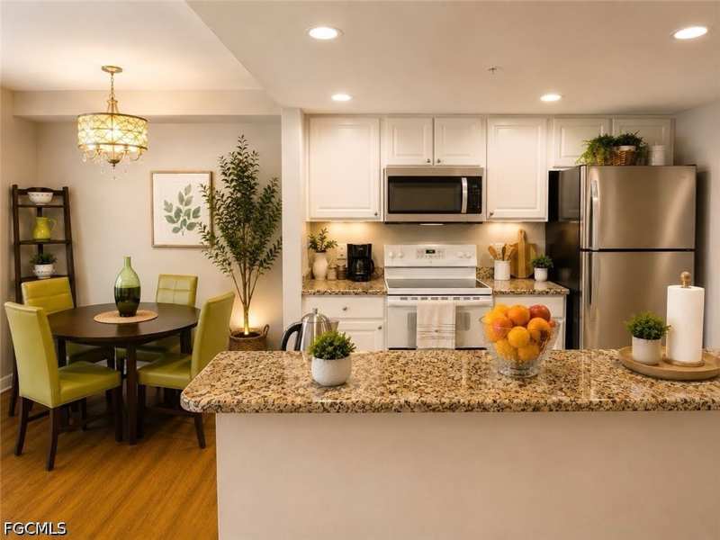 2 bedroom Condominium at 4122 Residence Dr 115, The Residence, Fort Myers — photo 1