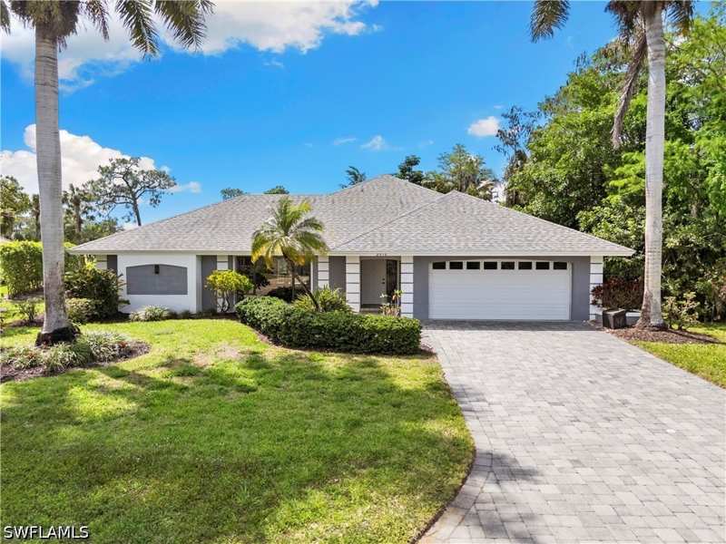 3 bedroom SingleFamilyResidence at 2010 Imperial Golf Course Blvd, Imperial Golf Estates, Naples — photo 1