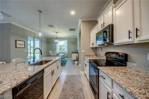 13056 Silver Thorn Loop, North Fort Myers FL - photo 14 of 50