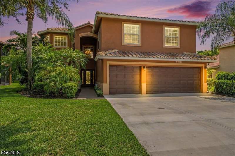 5 bedroom SingleFamilyResidence at 12450 Muddy Creek Ln, Stoneybrook, Fort Myers — photo 1